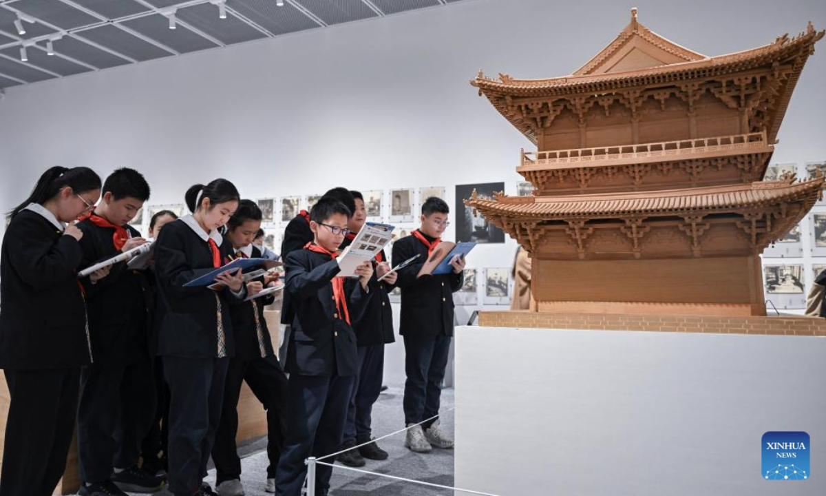 球迷们期待