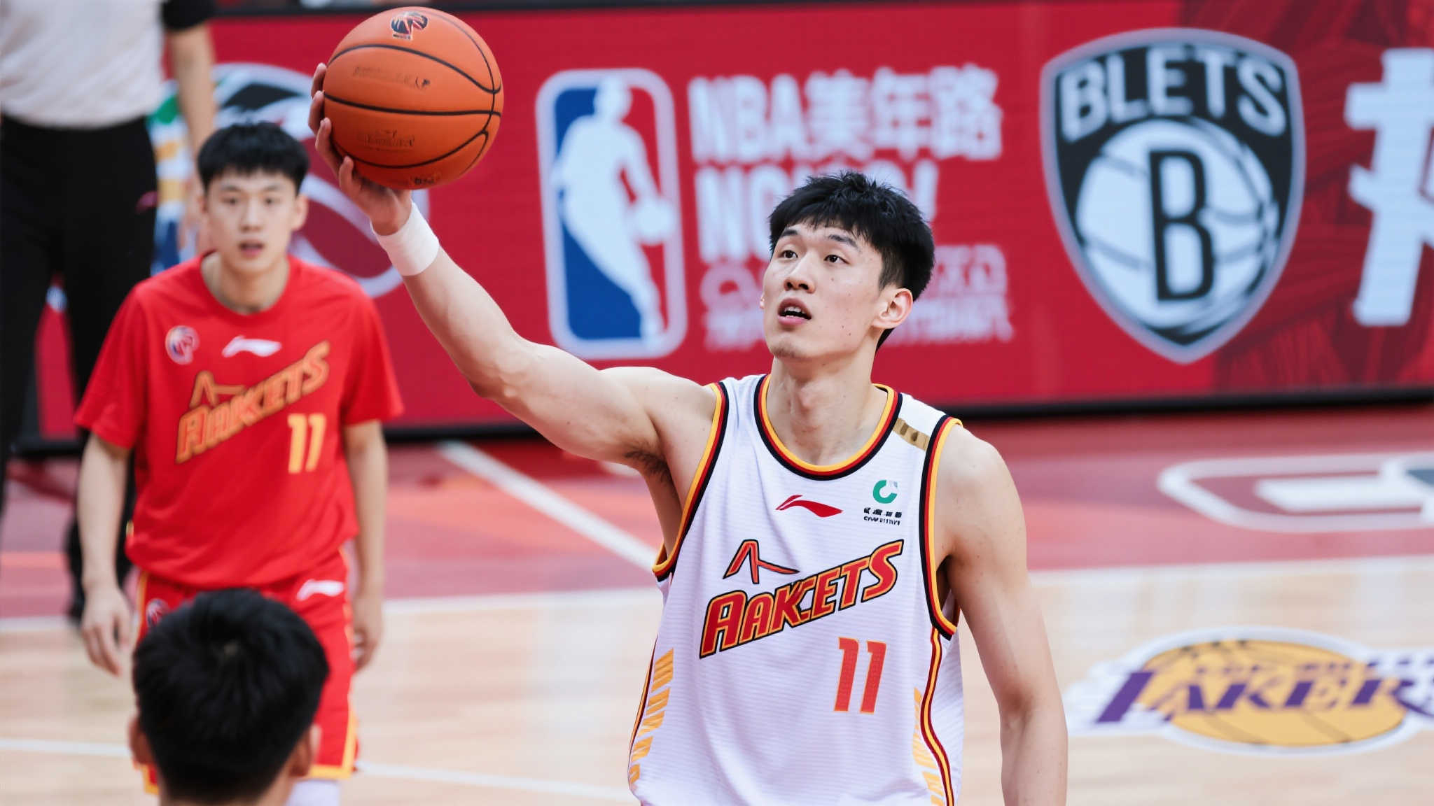 与影响