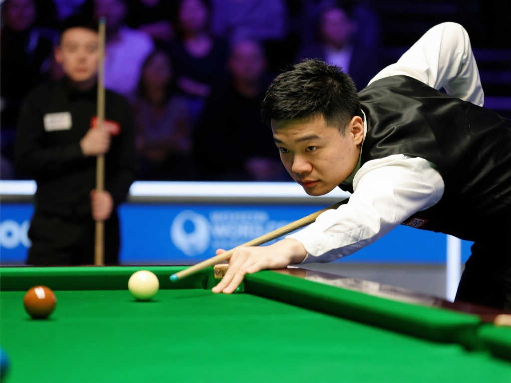 持不懈地追 持不懈地追